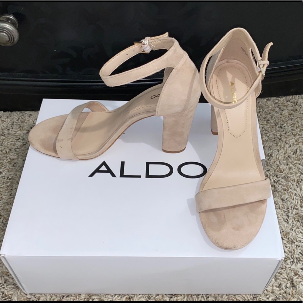 Aldo Suede Pumps